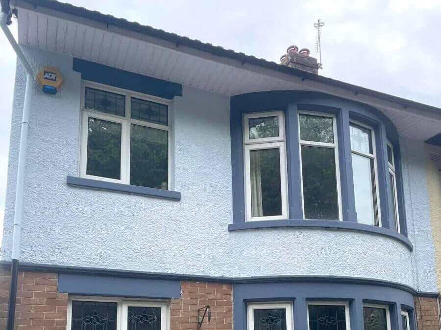 cardiff-terraced-home-exterior-frames-walls-painted-primrose-decor-wide Exterior painting on Cardiff terraced home — rendered walls and window frames painted by Primrose Decor