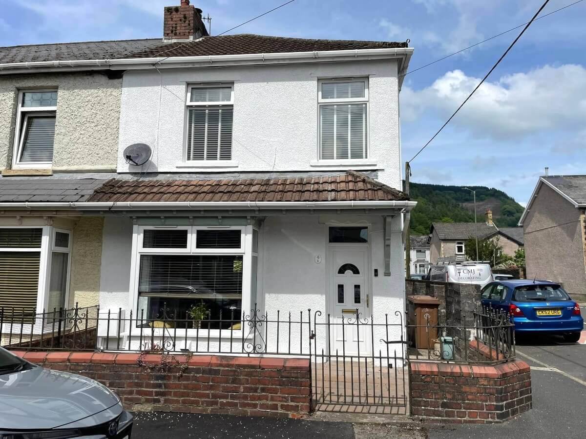cardiff terraced house exterior front painted primrose decor