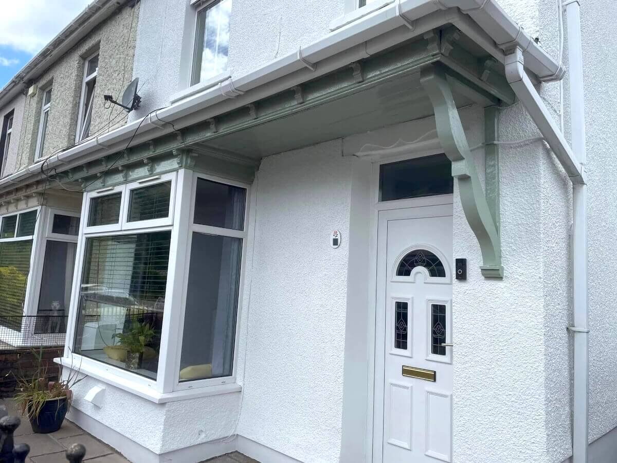 terraced-house-exterior-painted-cardiff-primrose-decor Terraced house exterior painted in Cardiff by Primrose Decor, exterior painting Ely